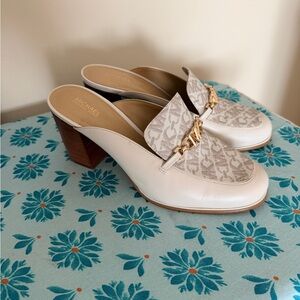 Michael Kors Cream and Gold Mules